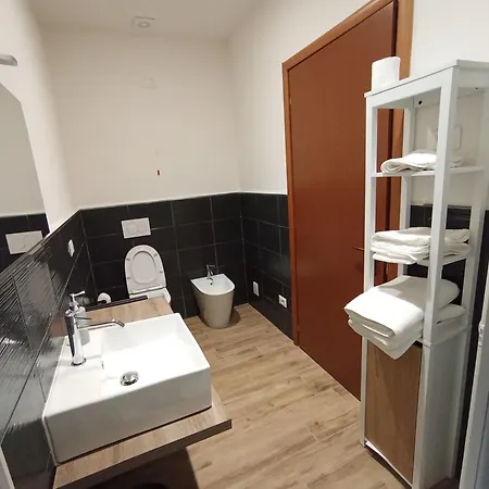 Casa Nel Borgo Di Capraia *