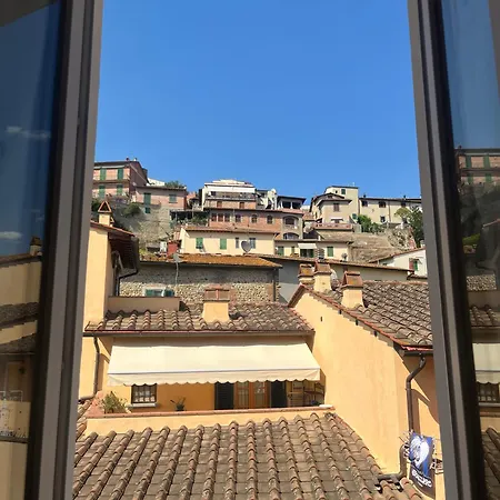 Casa Nel Borgo Di Capraia Homestay szállás